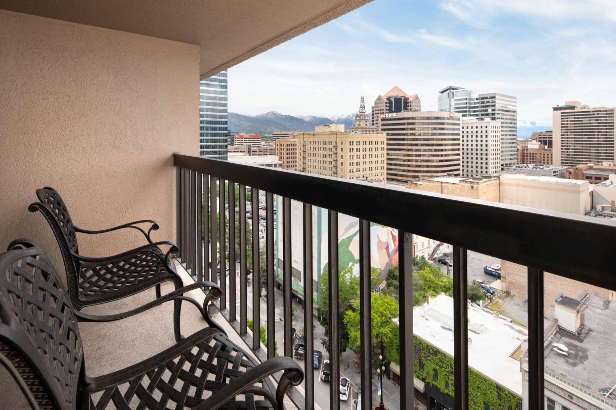 Salt Marriott Downtown At Creek Hotel Salt Lake City
