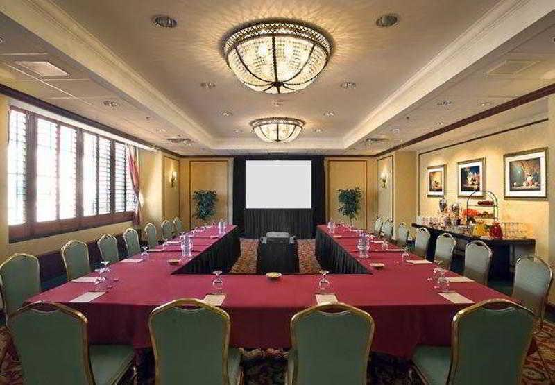 Hotel Salt Marriott Downtown At Creek 4*